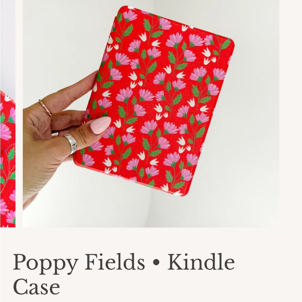 A bundle of Page the Shop Kindle OASIS 10th gen covers